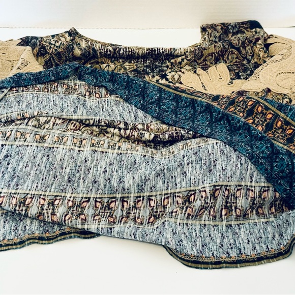 Vintage America Blues Ladies Peasant Pull Over Blouse Size Large Tan Lace Panels - Picture 11 of 16